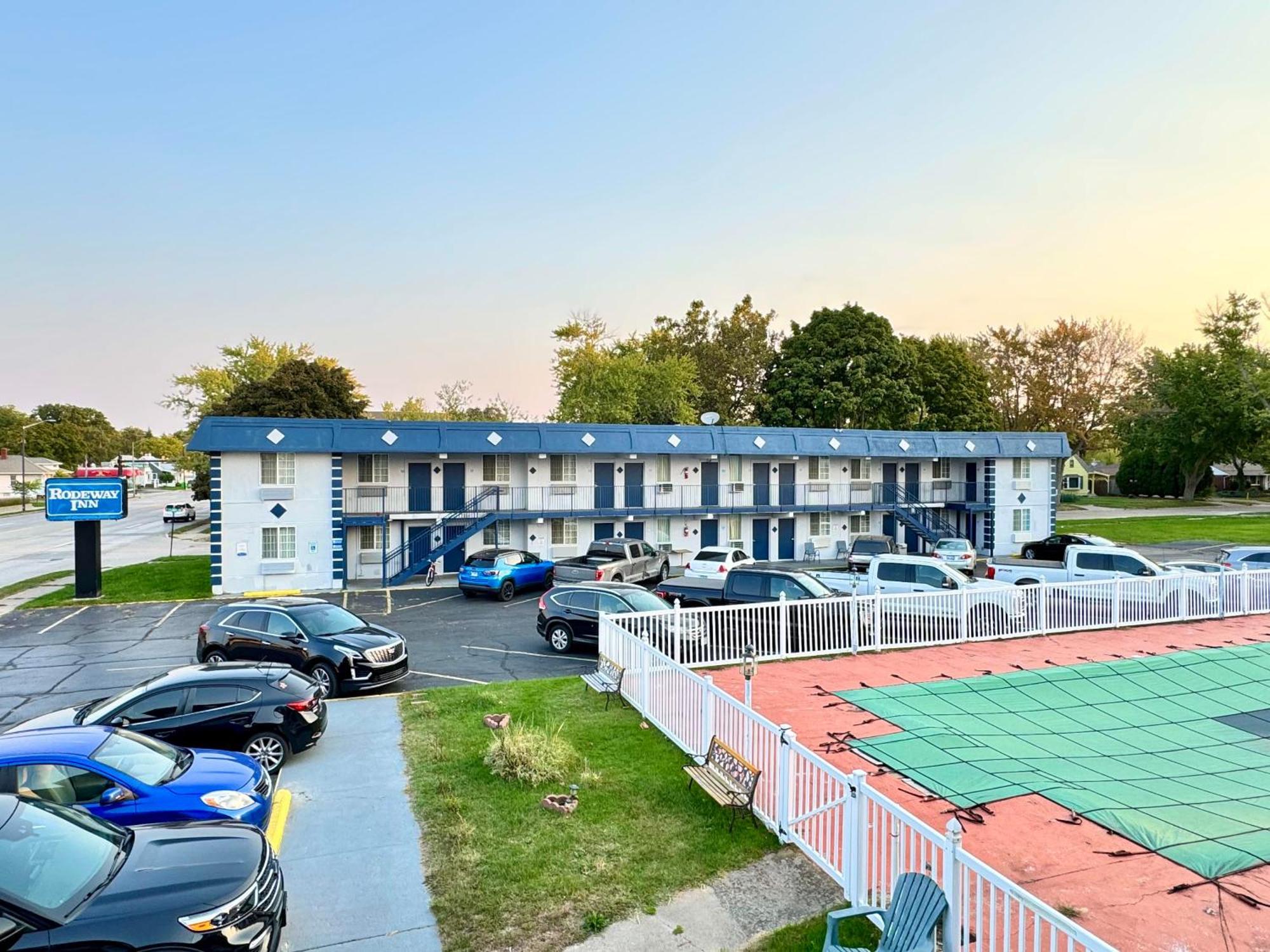 Rodeway Inn Saint Joseph Ngoại thất bức ảnh